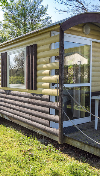 Location d’une roulotte, hébergement insolite dans la Drôme