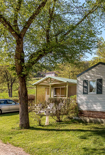 Hébergement mobil-homes et roulottes : en location au camping 4 étoiles dans la Drôme La Grivelière