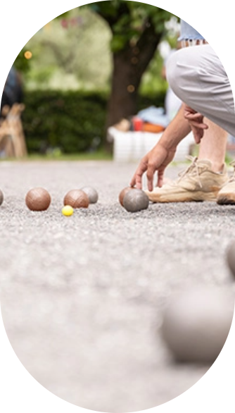 Terrain de pétanque du camping nature dans la Drôme la Grivelière